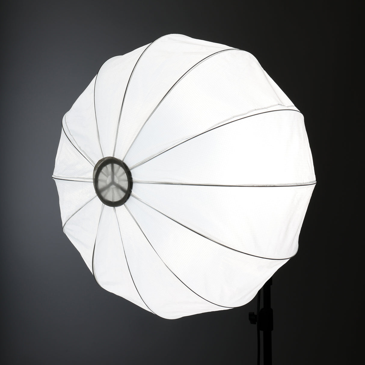 Pumpkin Softbox mit Bowens Mount 65cm - Parabolische Softbox mit Metallstreben
