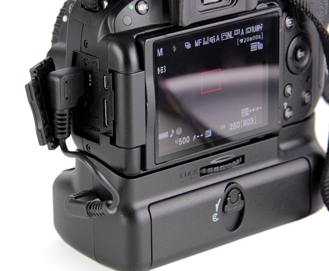 Batteriegriff für Nikon D5100 D5200 mit IR-Fernauslöser Betrieb mit bis zu 2 Akkus Hochformat