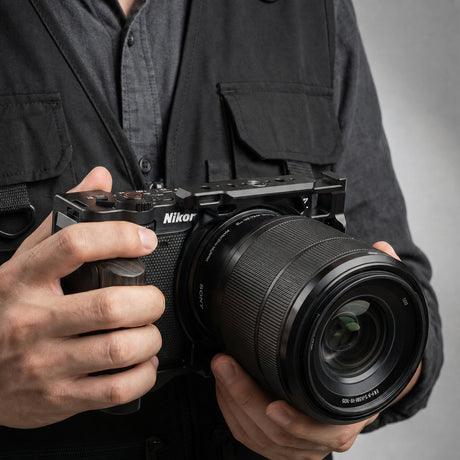 ayex Kamera-Cage kompatibel mit Nikon ZR mit Holzoptik-Griff und Arca-Profil