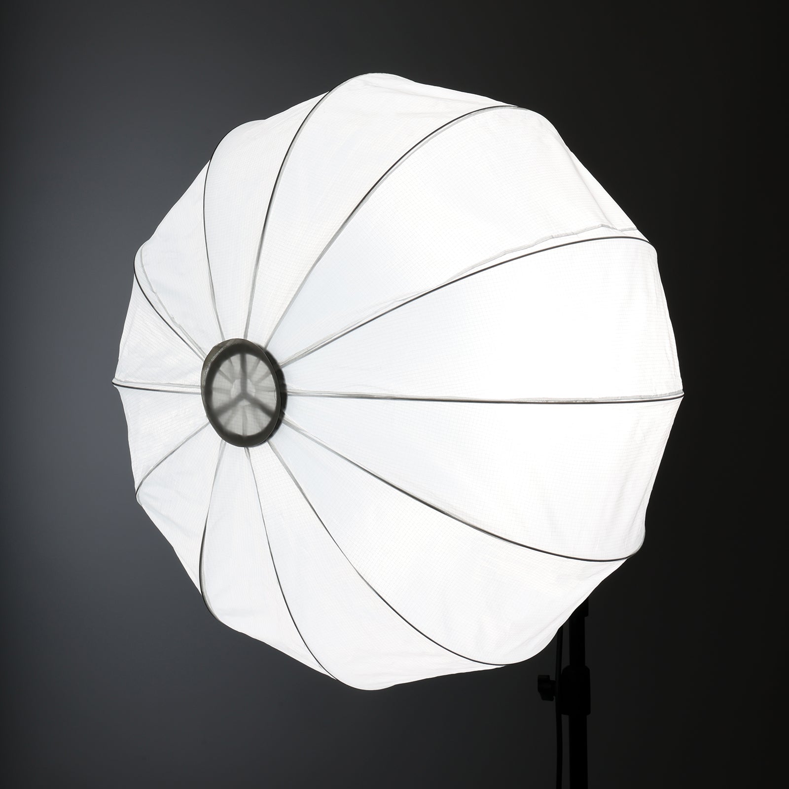 Pumpkin Softbox mit Bowens Mount 65cm - Parabolische Softbox mit Metallstreben