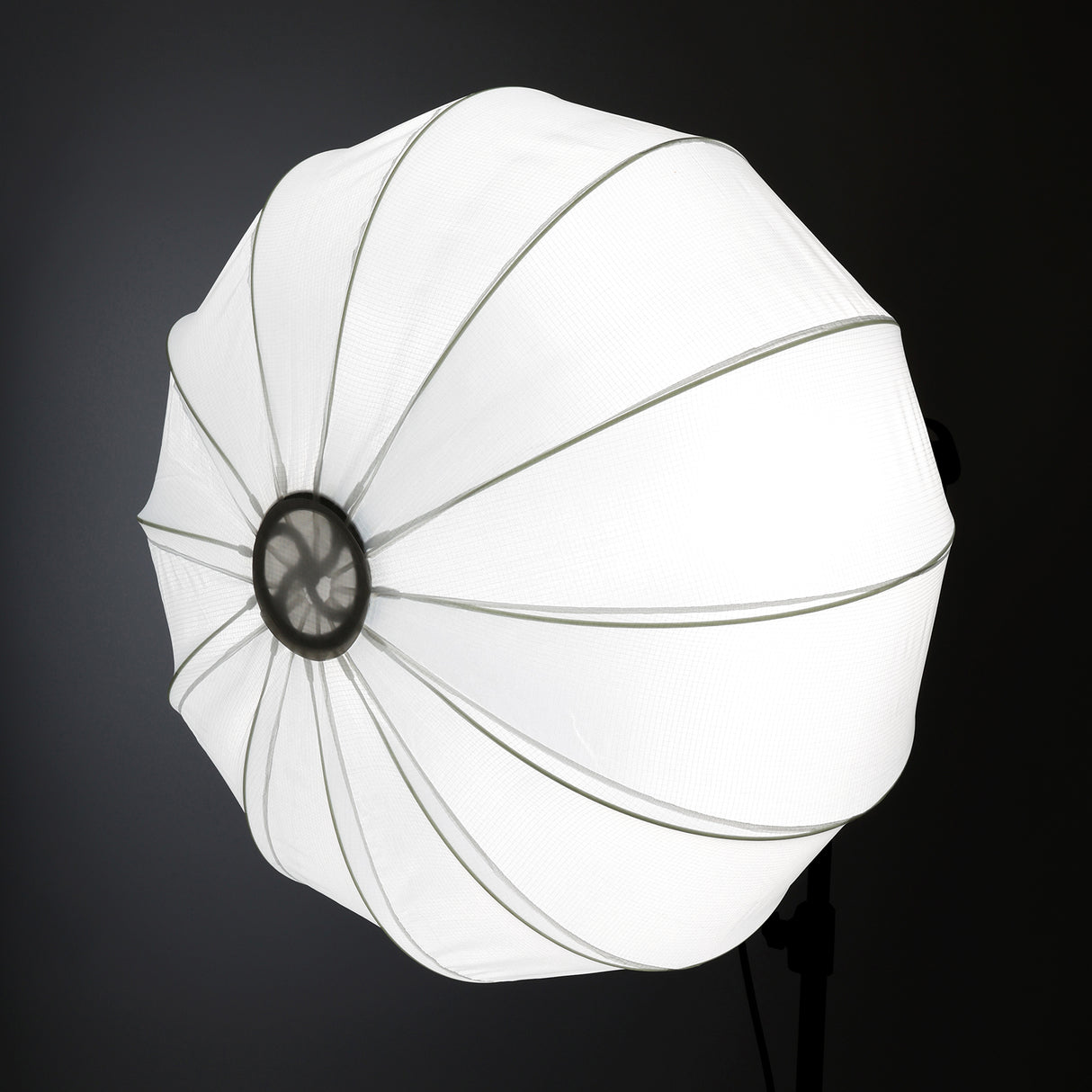 Pumpkin Softbox mit Bowens Mount 65cm - Parabolische Softbox mit Kunststoffstreben