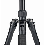 JUSINO TK-225S Traveller leichtes Reisestativ mit Monopod-Funktion