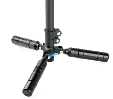 ayex Schwebestativ – Mechanischer Kamera-Stabilisator für ruhige Videos