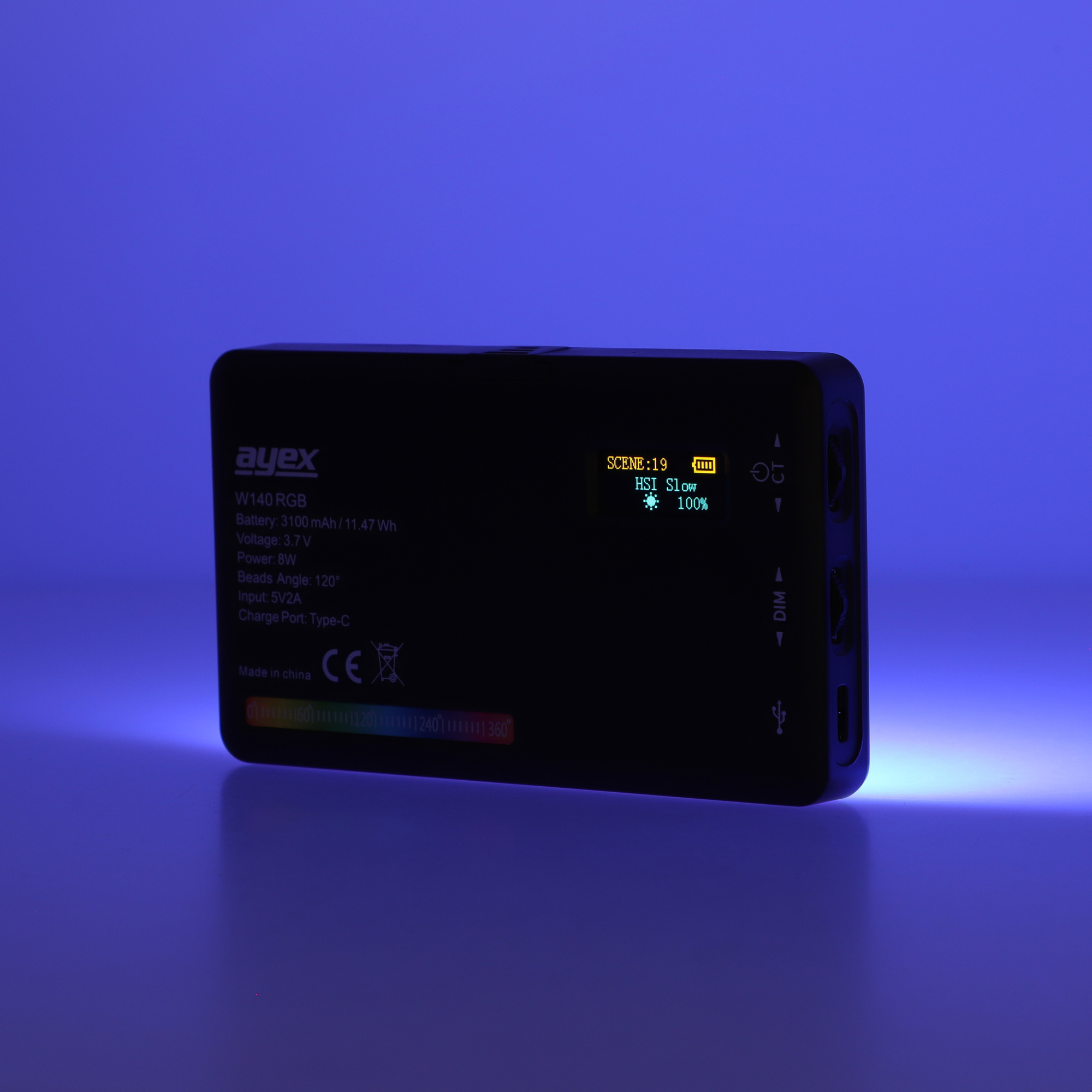 Vielseitige RGB LED Videoleuchte mit 20 Lichteffekten LCD-Display & integriertem Akku Vielseitige RGB LED Videoleuchte mit 20 Lichteffekten LCD-Display & integriertem Akku