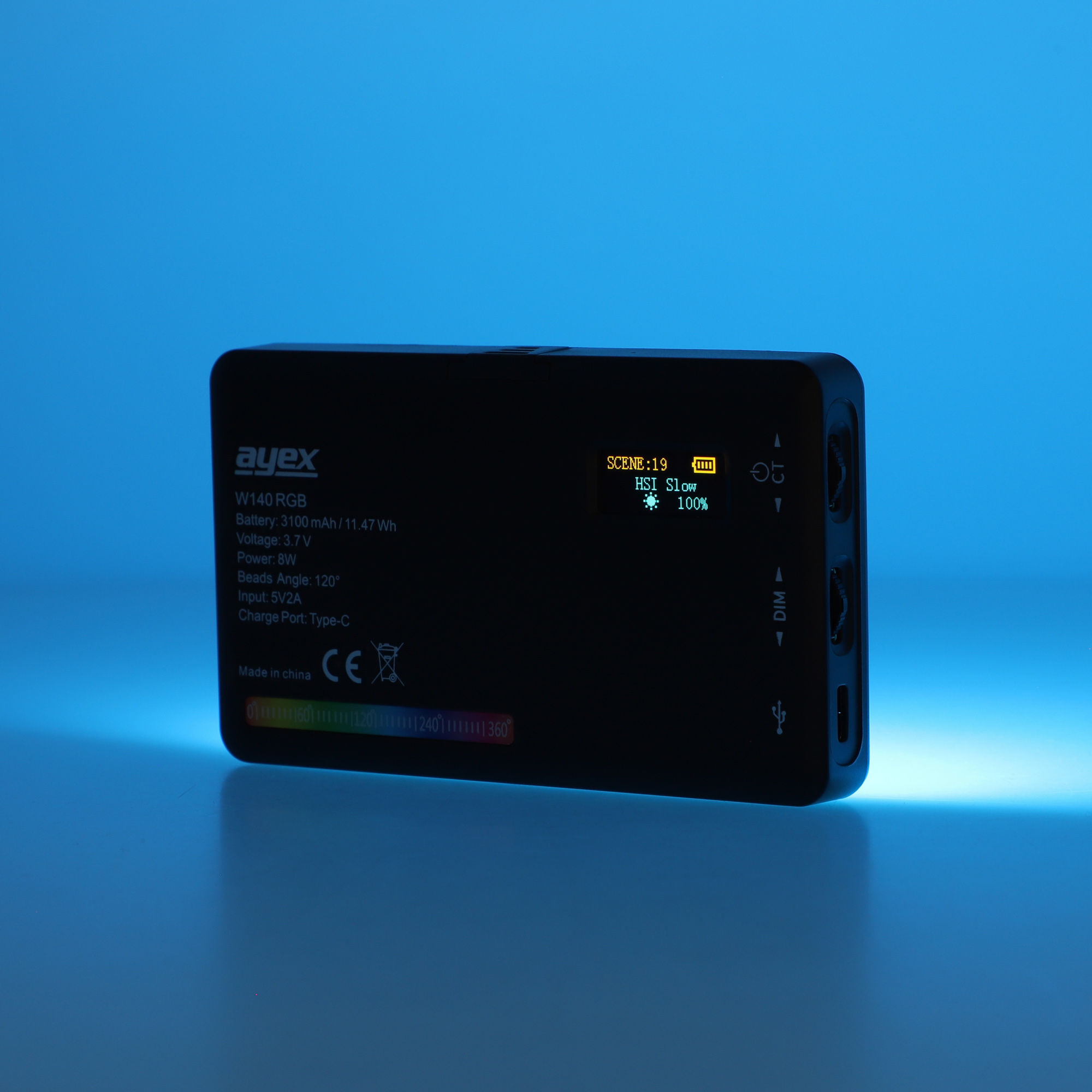 Vielseitige RGB LED Videoleuchte mit 20 Lichteffekten LCD-Display & integriertem Akku Vielseitige RGB LED Videoleuchte mit 20 Lichteffekten LCD-Display & integriertem Akku
