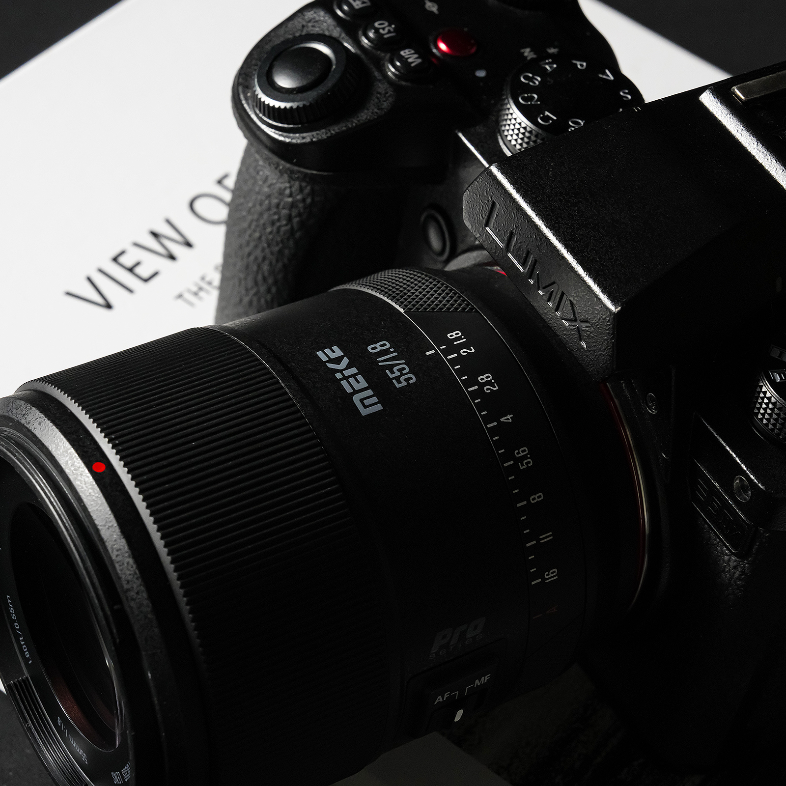Meike 55 mm F1.8 AF Pro STM Autofokus Vollformat Ojektiv Portrait kompatibel mit Panasonic L Mount